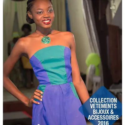 Robe bustier turquoise et lavande